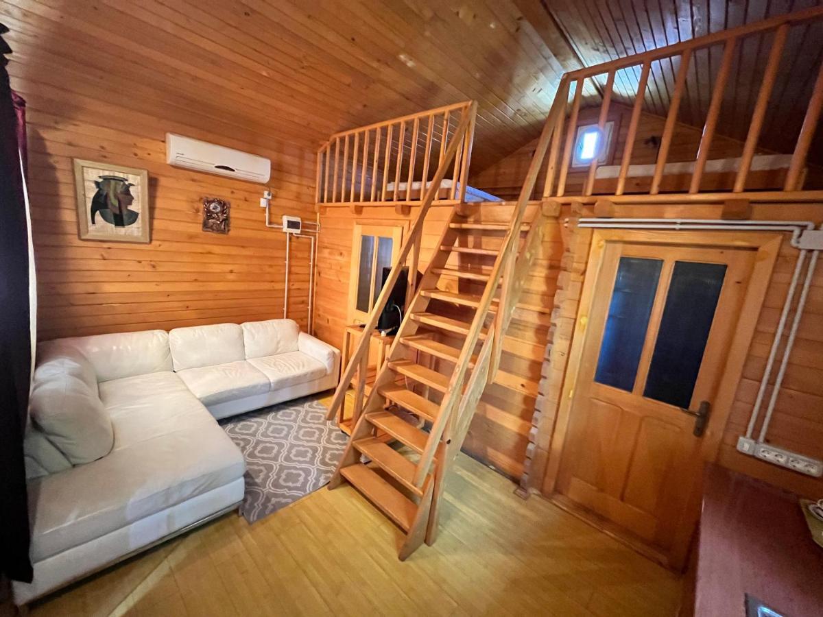Colt De Rai Hotel Corbu  Kültér fotó