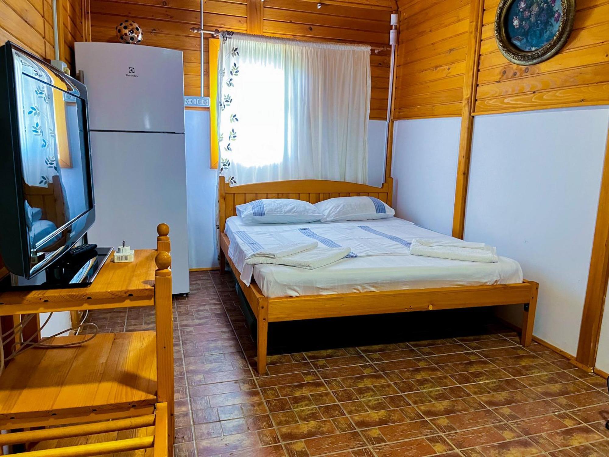 Colt De Rai Hotel Corbu  Kültér fotó